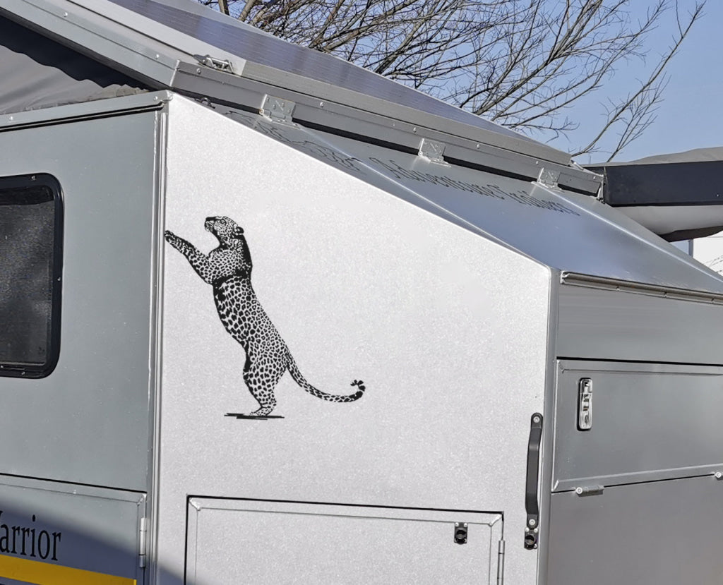 African Leopard Luiperd Jumping Vehicle Wall Up Vinyl Decal Sticker Art Decals