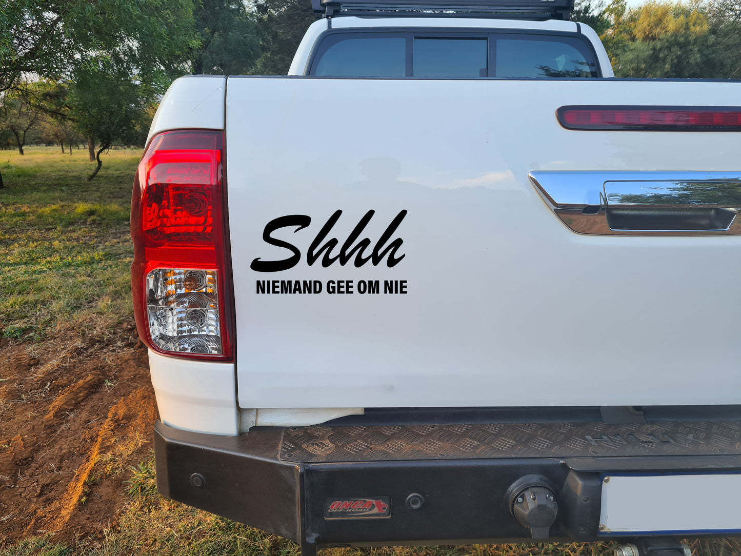 Shhh Niemand Gee Om Nie Afrikaanse Geskenk Grap Vinyl Decal Sticker Plakker