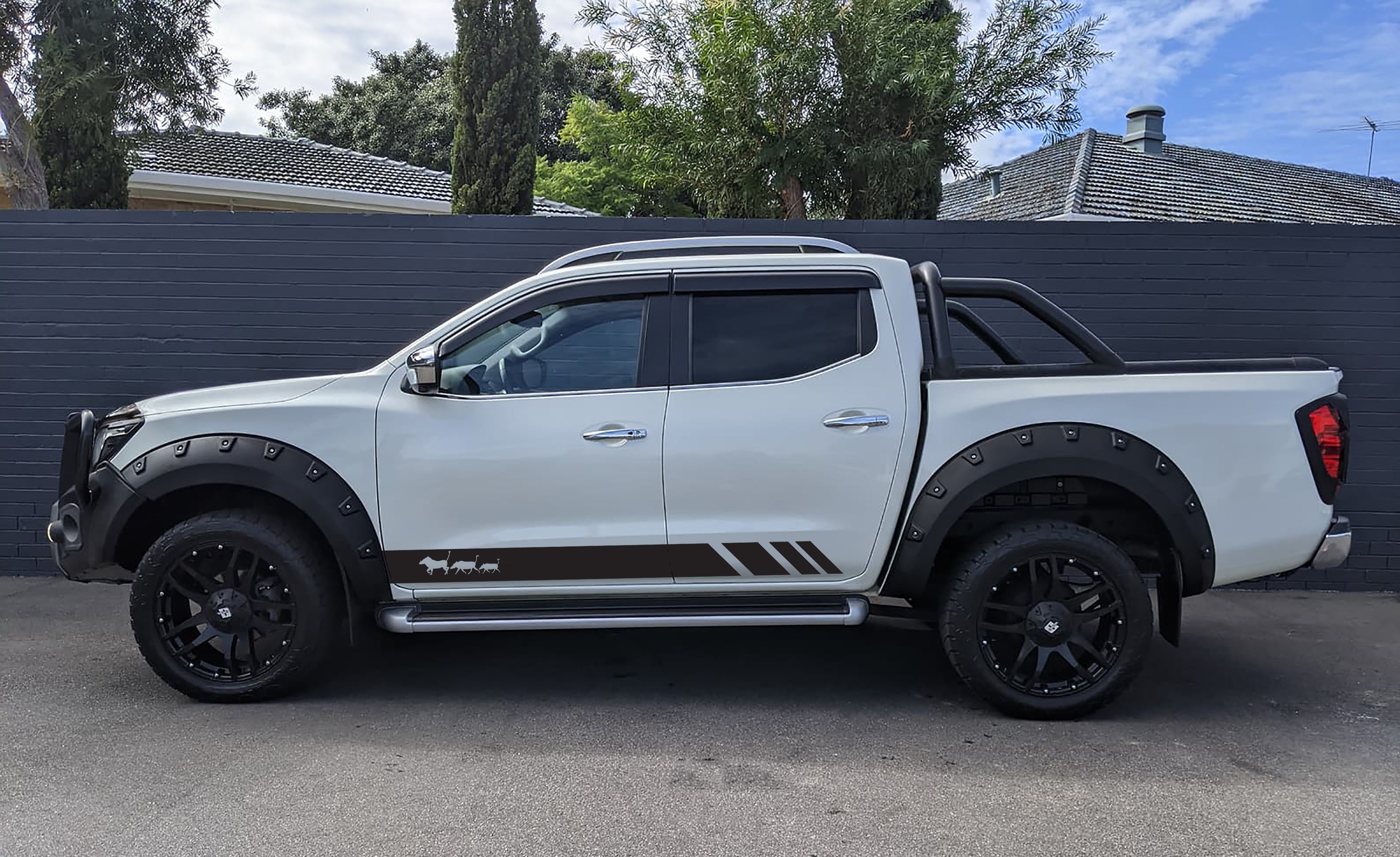 Vlavark Sticker Vlakvark Warthog Nissan Navara Bakkie Decal Sticker Graphics Kit SA ...